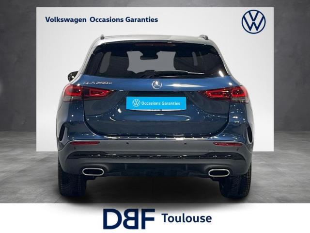 Mercedes Benz Gla image 8