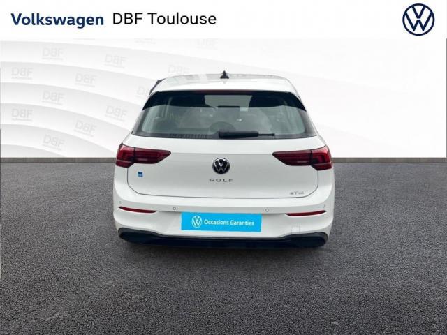 Volkswagen Golf image 8