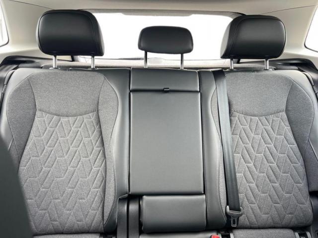 Volkswagen Tiguan image 9