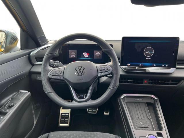Volkswagen T-Roc image 7