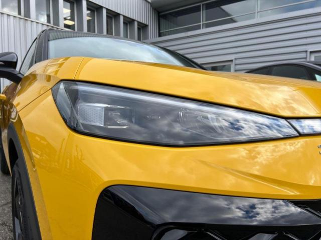 Volkswagen T-Roc image 8