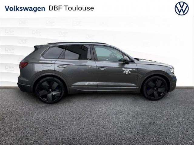 Volkswagen Touareg image 1