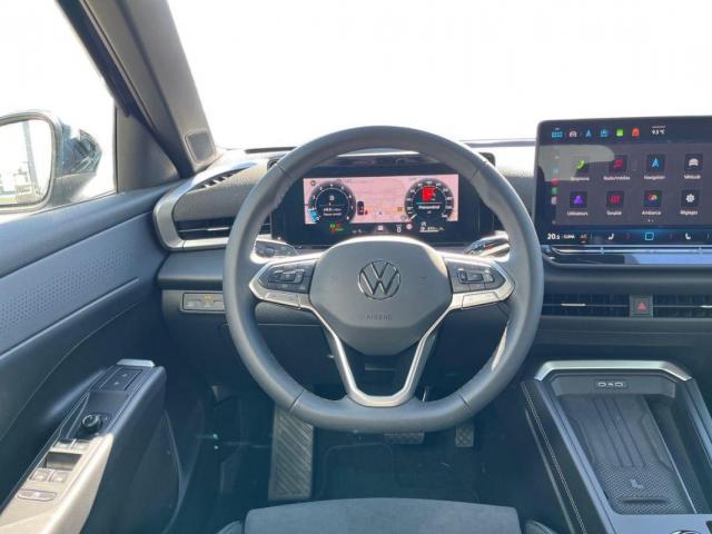 Volkswagen T-Roc image 4