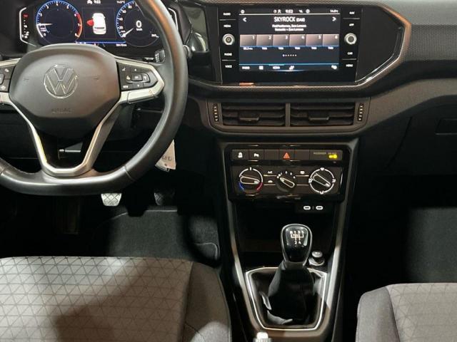 Volkswagen T-Cross image 9