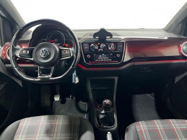 Volkswagen Up! image 4