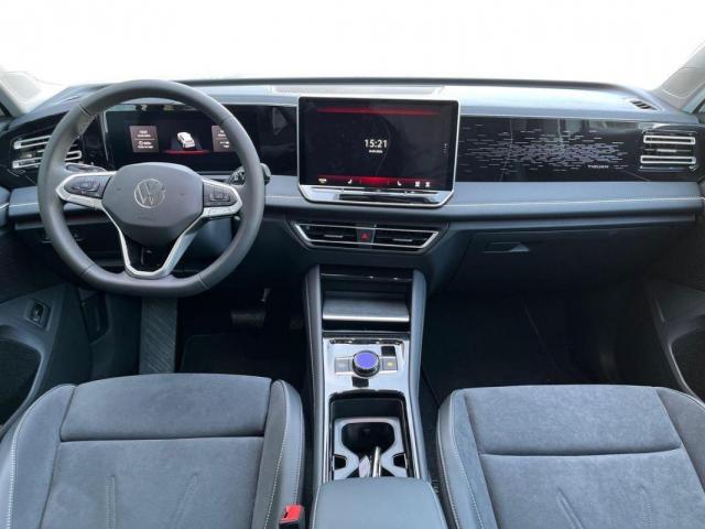 Volkswagen Tiguan image 6