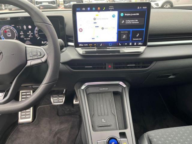 Volkswagen T-Roc image 9