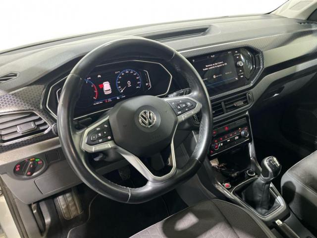 Volkswagen T-Cross image 9