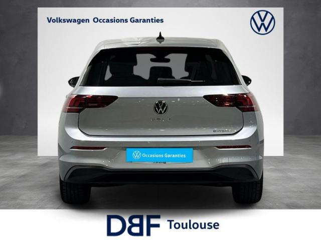 Volkswagen Golf image 9