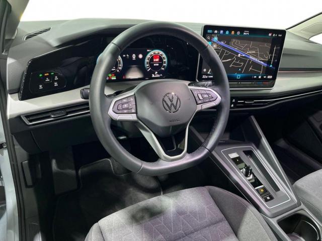 Volkswagen Golf image 3