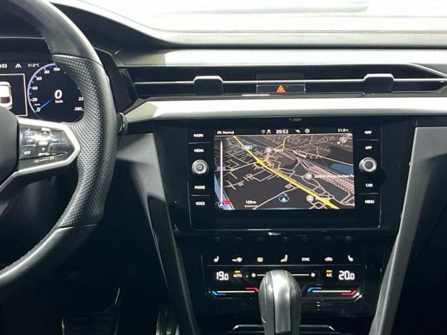 Volkswagen Arteon image 8