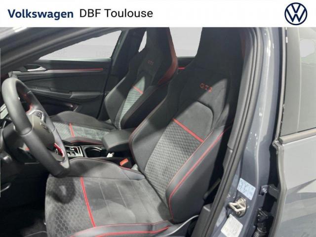 Volkswagen Golf image 2