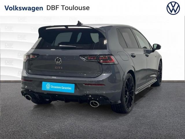 Volkswagen Golf image 8