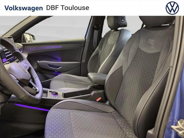 Volkswagen T-Roc image 9
