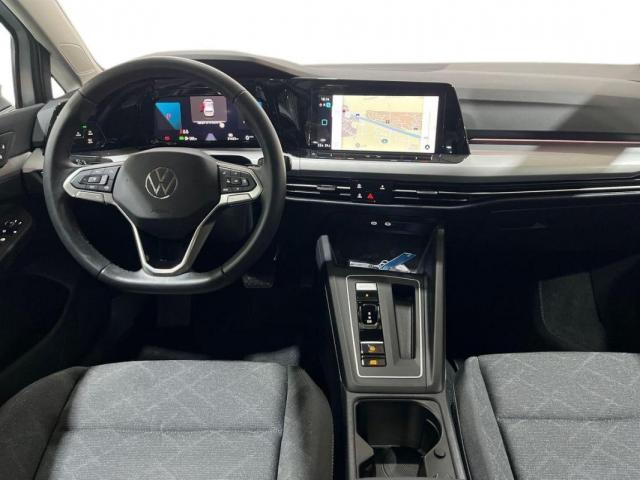 Volkswagen Golf image 5