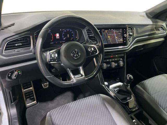 Volkswagen T-Roc image 7