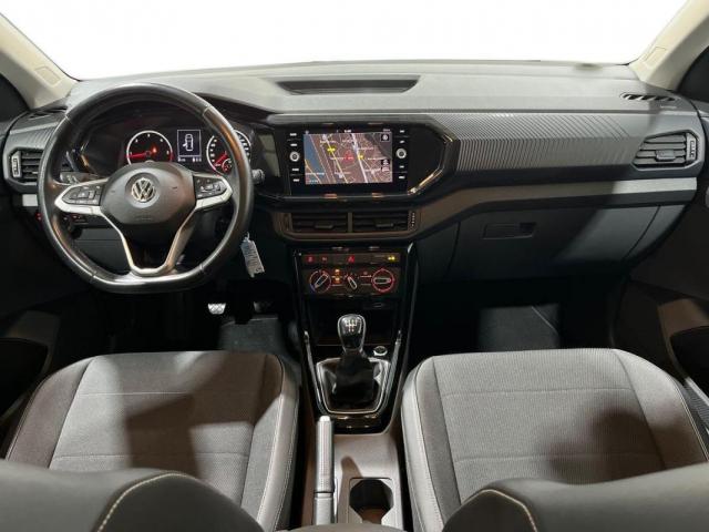 Volkswagen T-Cross image 2