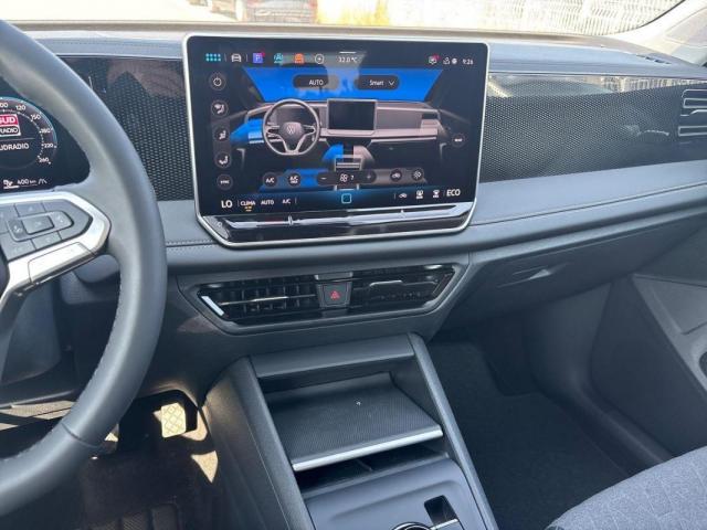 Volkswagen Tiguan image 8