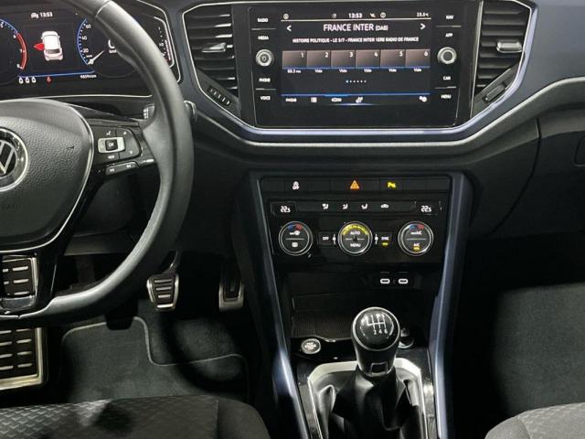 Volkswagen T-Roc image 9