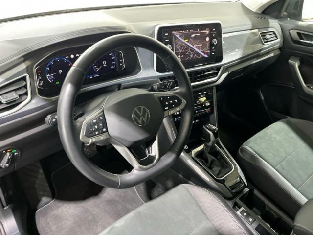 Volkswagen T-Roc image 9