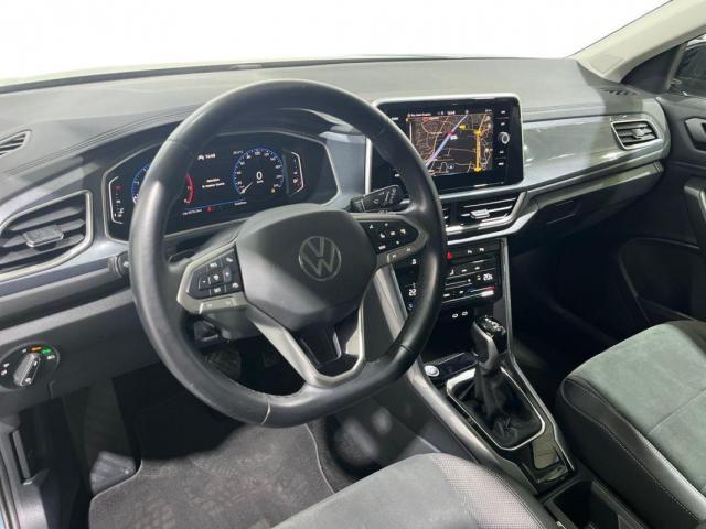 Volkswagen T-Roc image 6