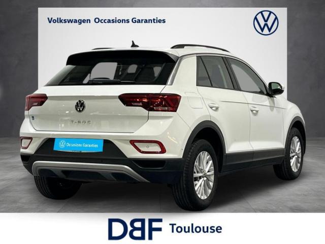 Volkswagen T-Roc image 9