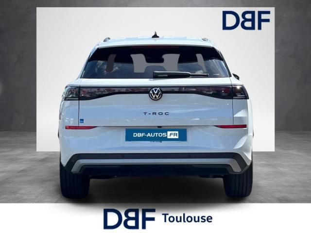 Volkswagen T-Roc image 9