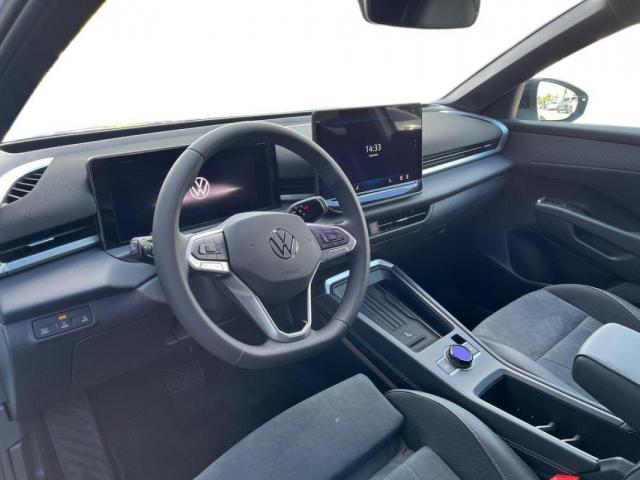 Volkswagen T-Roc image 1