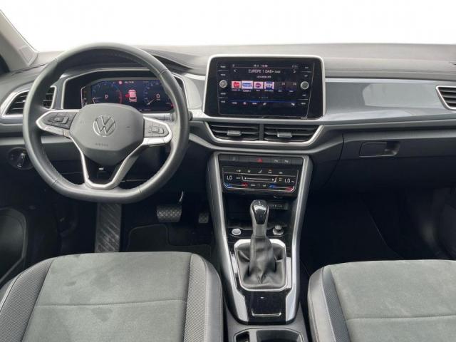 Volkswagen T-Roc image 8