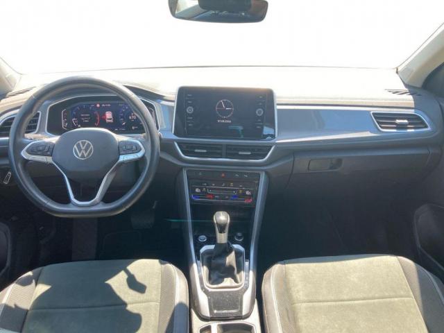 Volkswagen T-Roc image 5