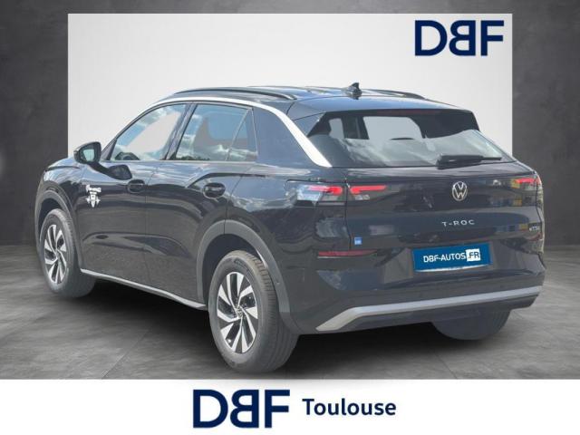 Volkswagen T-Roc image 2
