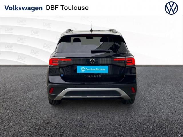 Volkswagen T-Cross image 2