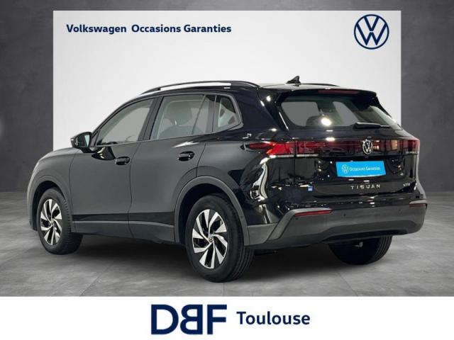 Volkswagen Tiguan image 8