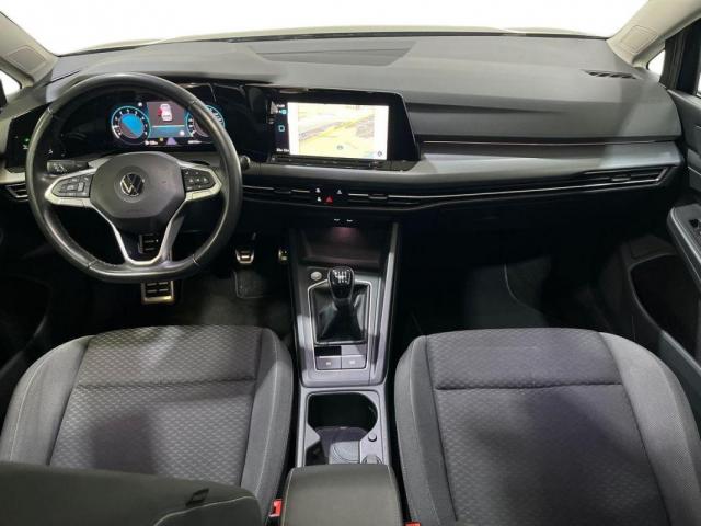 Volkswagen Golf image 2