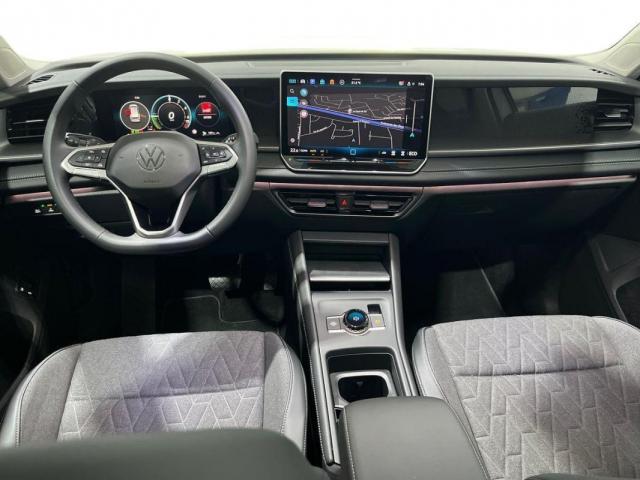 Volkswagen Tayron image 9