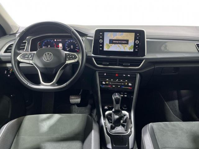 Volkswagen T-Roc image 8