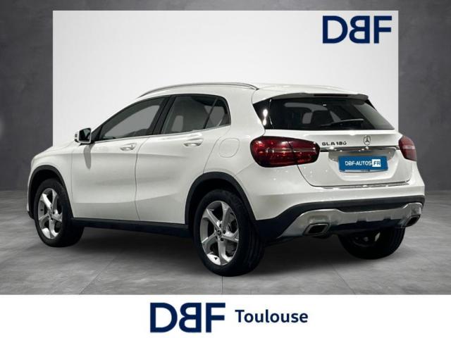 Mercedes Benz Gla image 8