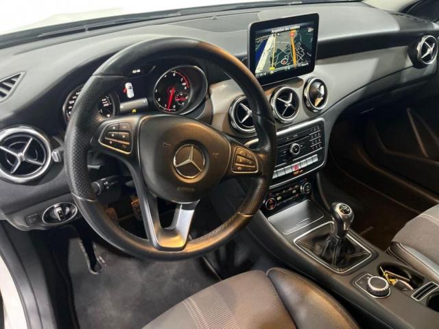 Mercedes Benz Gla image 7