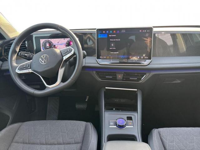 Volkswagen Tiguan image 8