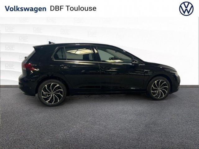 Volkswagen Golf image 9