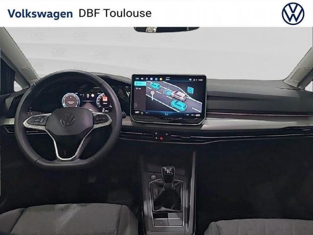 Volkswagen Golf image 6