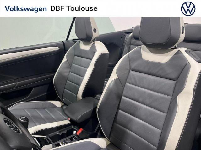 Volkswagen T-Roc image 8