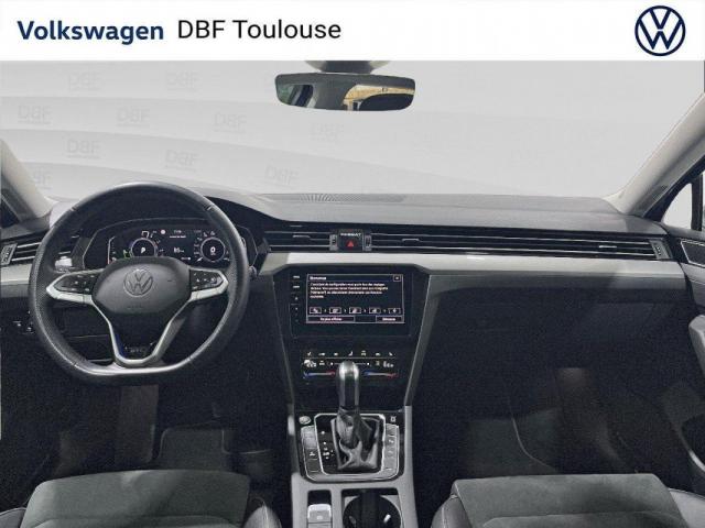 Volkswagen Passat Sw image 2
