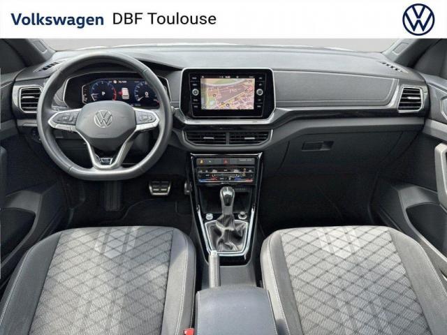 Volkswagen T-Cross image 2
