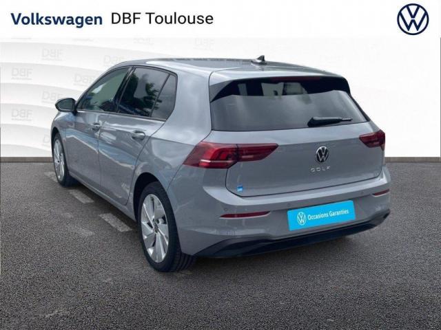Volkswagen Golf image 9