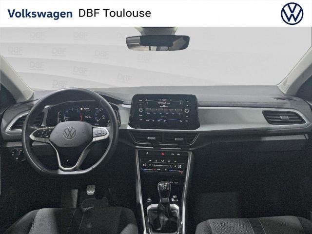 Volkswagen T-Roc image 7