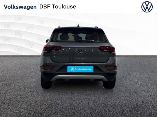 Volkswagen T-Roc image 9