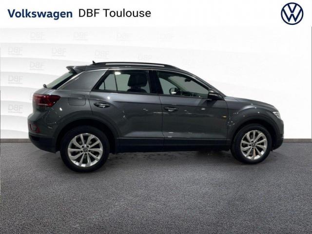Volkswagen T-Roc image 3