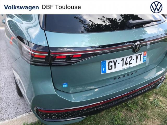 Volkswagen Passat image 3
