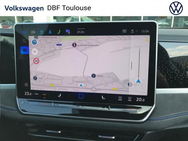 Volkswagen Passat image 1